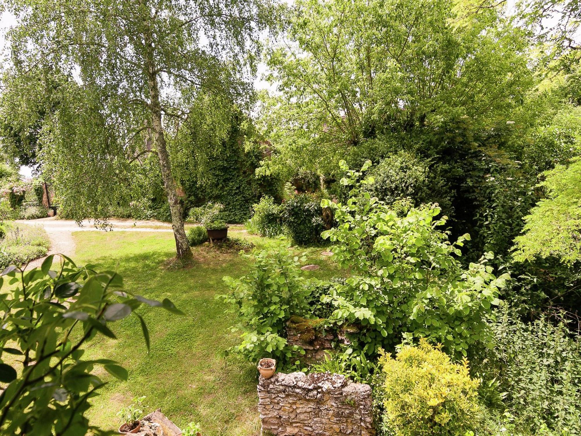Cottage In Les Eyzies De Tayac Sireuil With Pool Meyrals Esterno foto